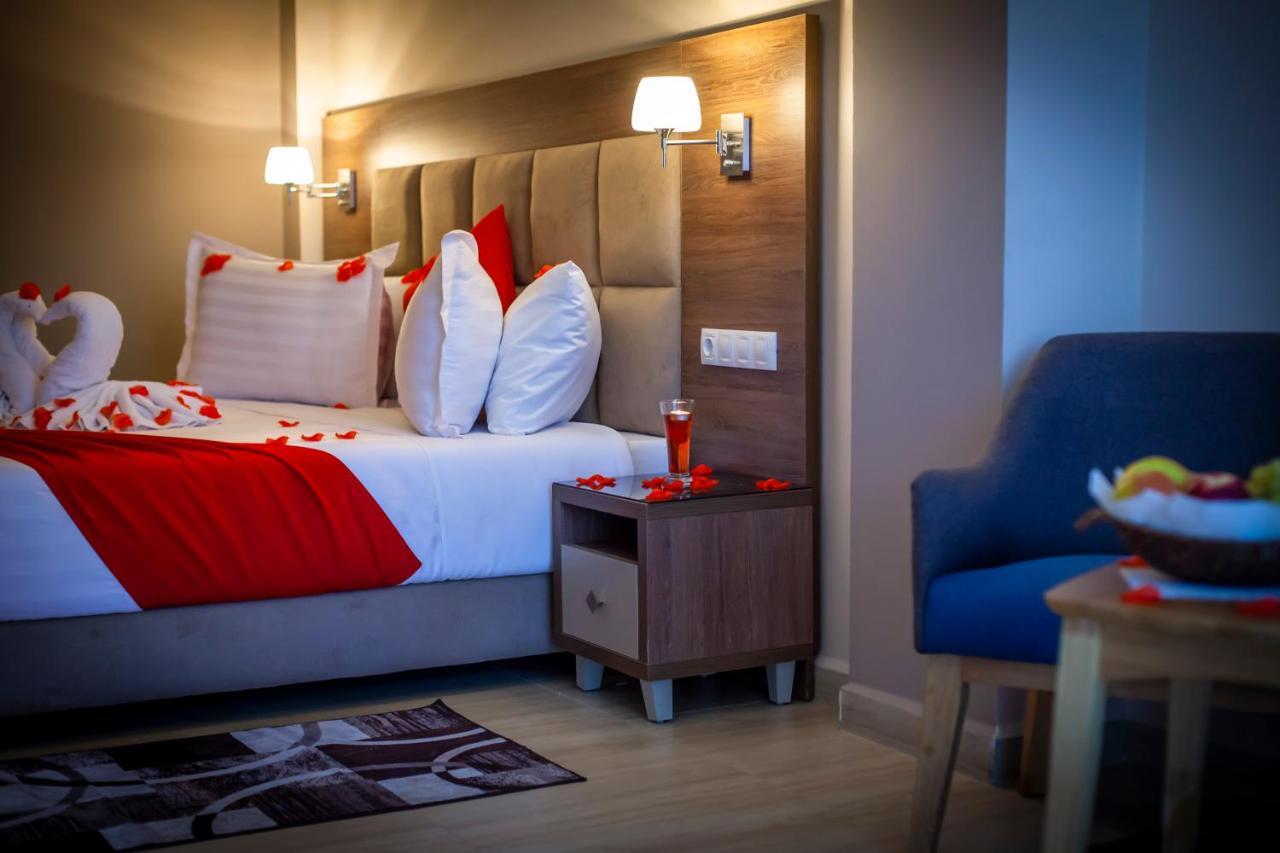 Bn Hotel Blida Bagian luar foto